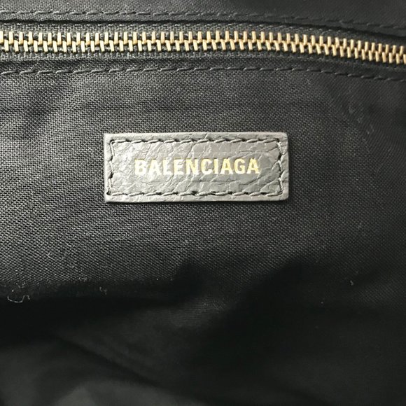 Balenciaga Medium Graffiti Classic City Satchel - Picture 8 of 9